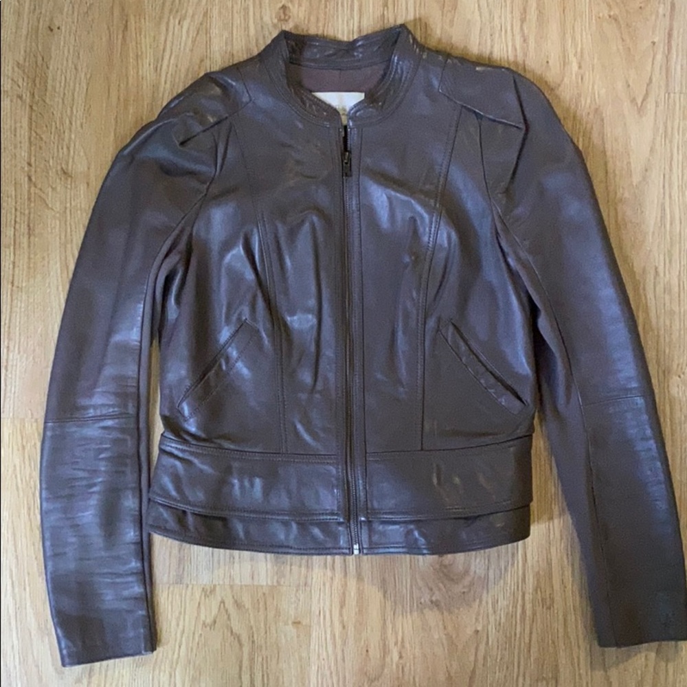Hinge Women Leather Grey Jacket. Size M